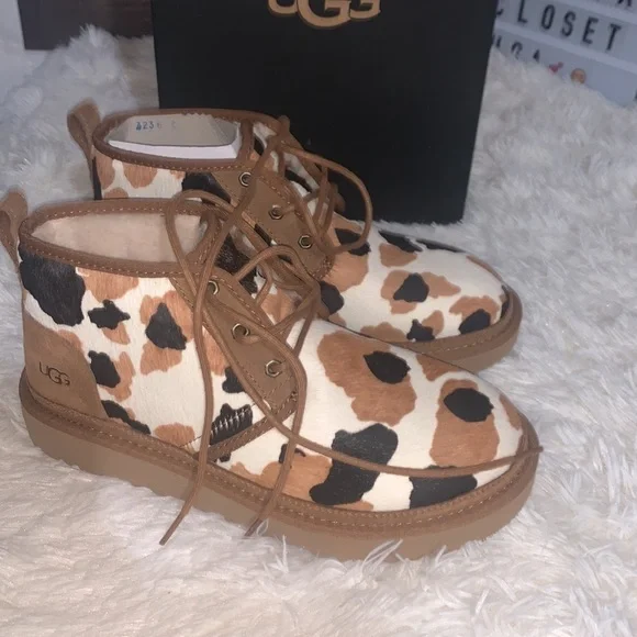 Authentic New Ugg Neumel Bootie Men’s Size 9 Hard To Find Cow Print Pattern! - Picture 1 of 6